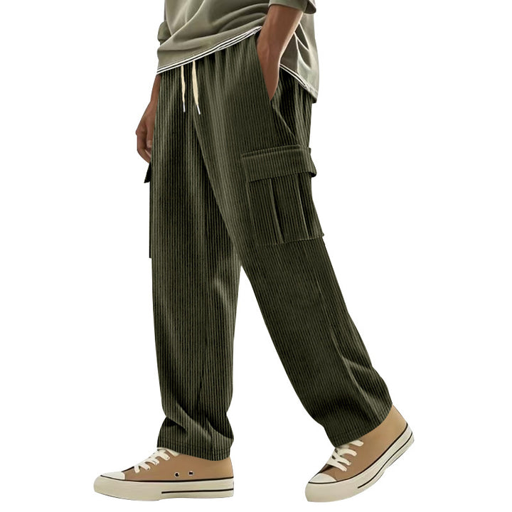 Herren Cordcargo-Hose mit weitem Bein, Tunnelzugbund und aufgesetzten Cargotaschen Drune