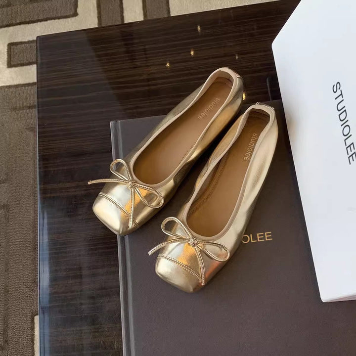 Damen elegante Ballerinas mit Schleifendetail und glänzender Schuhspitze Drune
