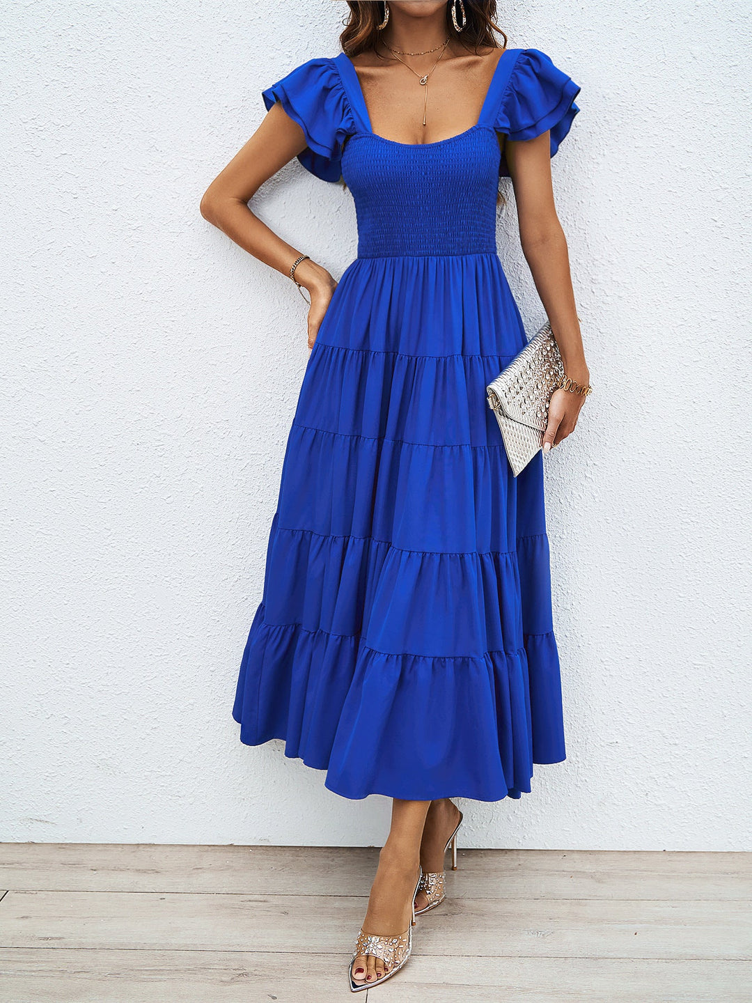 Damen Maxikleid mit voluminösen Rüschendetails und schwingendem Rock Drune