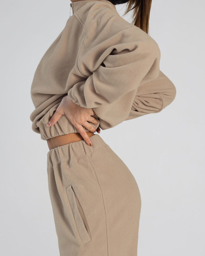 Damen kurz geschnittenes Samt-Lounge-Set mit tailliertem Zip-Hoodie und fließender Highwaist-Palazzohose Drune