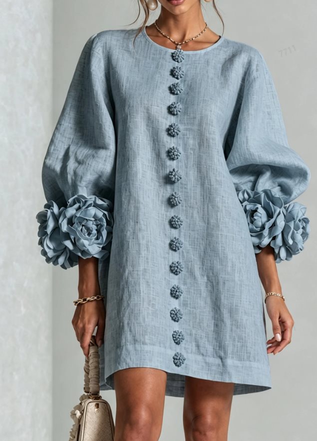 Damen Kurz geschnittenes Leinenkleid mit 3D‑Blütenärmeln und mittiger Knopfleiste Drune