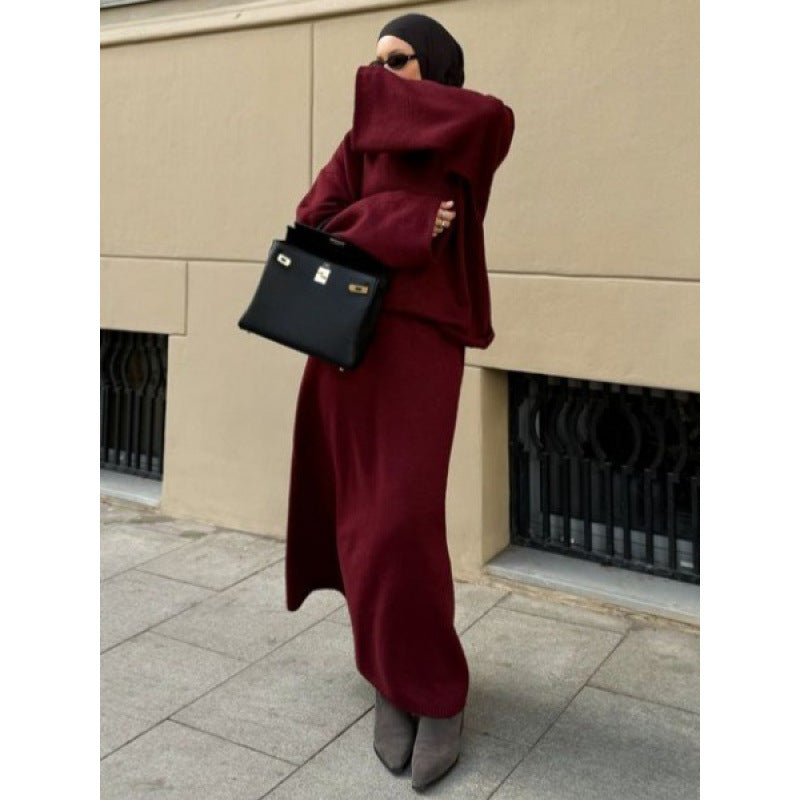 Damen Strickkleid mit hohem Kragen und weiter Silhouette Drune