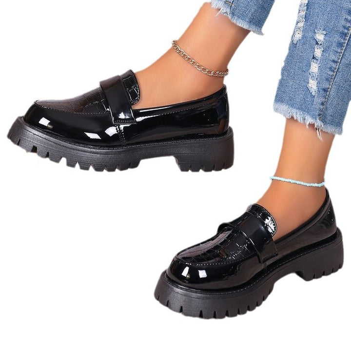 Damen klobige Lack-Loafer mit Kroko-Prägung und profilierter Gummisohle Drune
