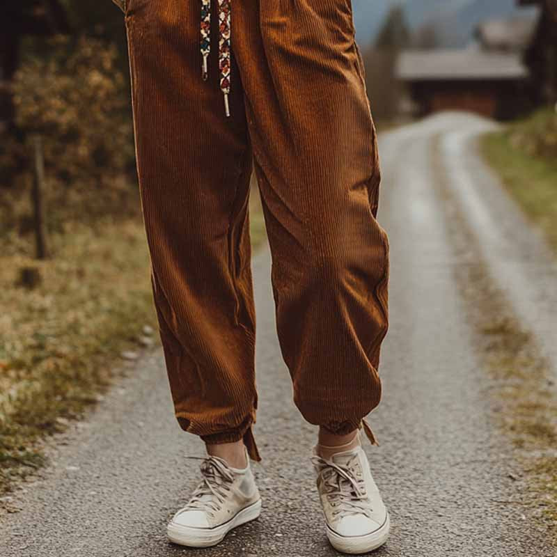 Damen lässige Cordhose mit elastischem Bund und farbigen Schnürsenkeln Drune