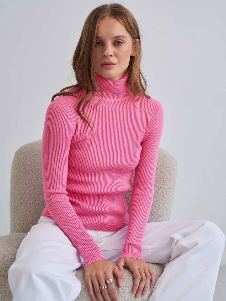 Damen Figurbetonter Rippstrick-Rollkragenpullover Drune