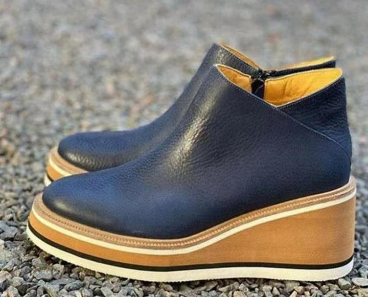 Damen Keilabsatz-Stiefeletten mit Plateau, Slip-On-Design und weichem Lederfinish Drune
