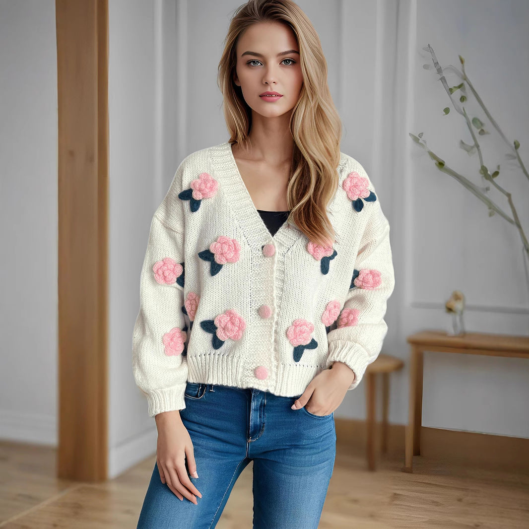 Damen kuschelige Strickjacke mit floralem 3D-Design und großen Knöpfen Drune