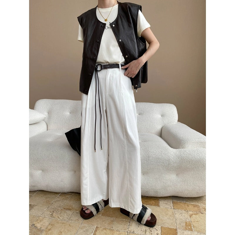 Damen lässige Weste aus veganem Leder mit Knopfdetails und praktischen Taschen Drune