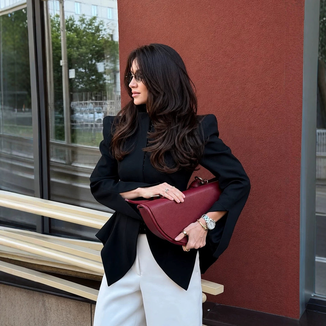 Damen Taillierter Blazer mit betonter Schulterpartie, asymmetrischem Schößchen und Schlitzärmeln Drune