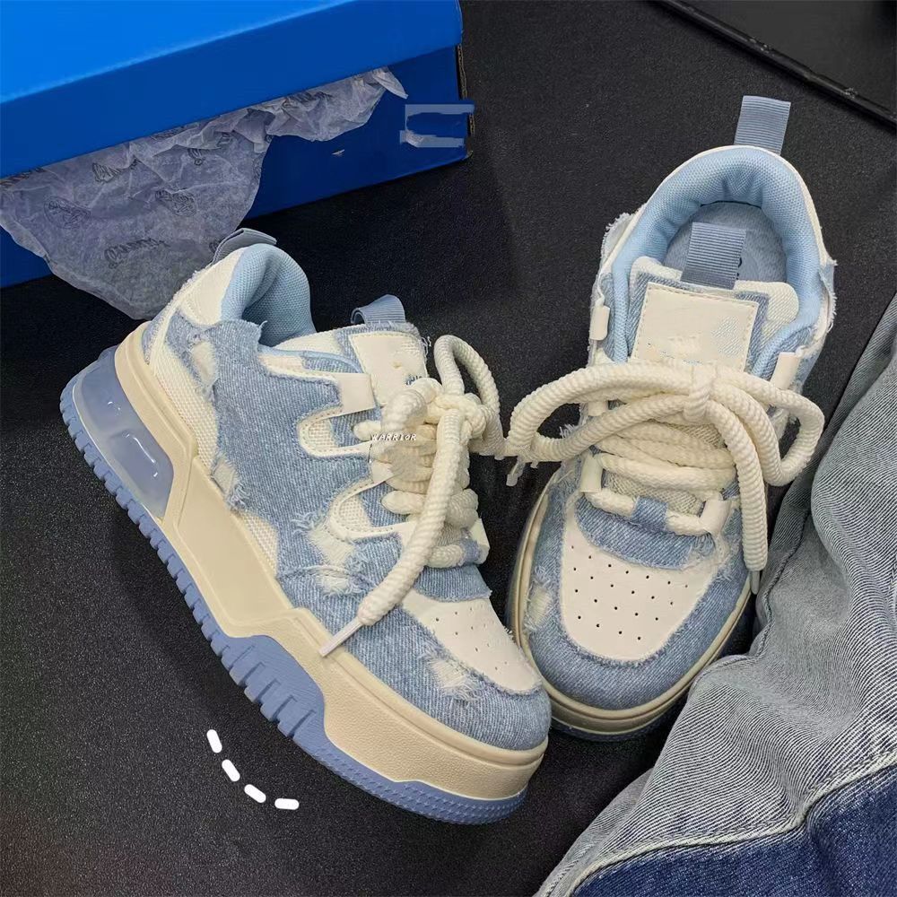 Damen Coole Jeans Sneakers mit verstärktem Fersenbereich und dämpfender Sohle Drune