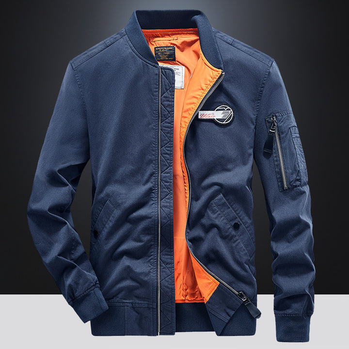 Herren Bomberjacke im Fliegerstil mit kontrastierendem Innenfutter und Ärmeltasche Drune