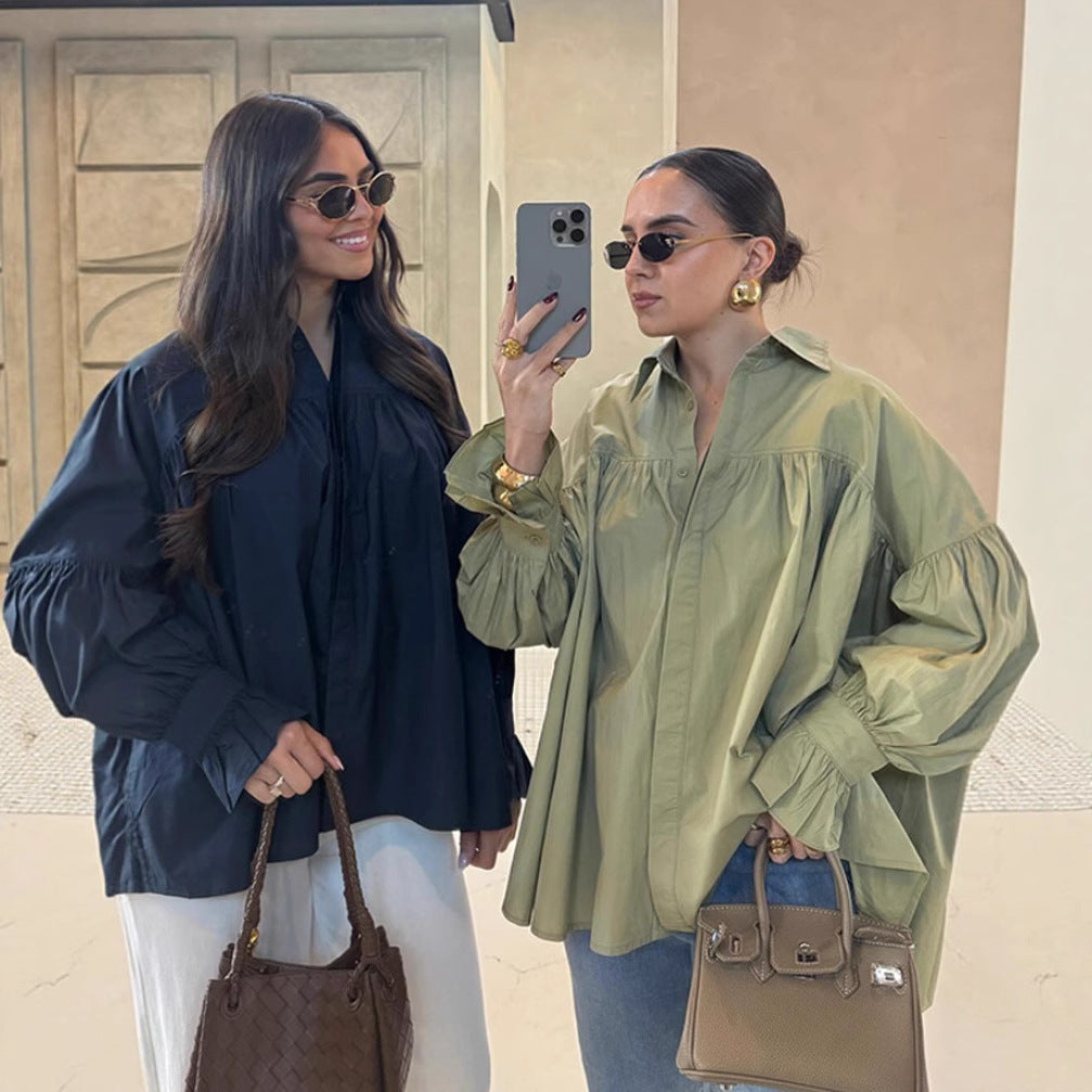 Damen nan oversized Tunika-Bluse mit verdeckter Knopfleiste, geraffter Passe und Volantmanschette Drune