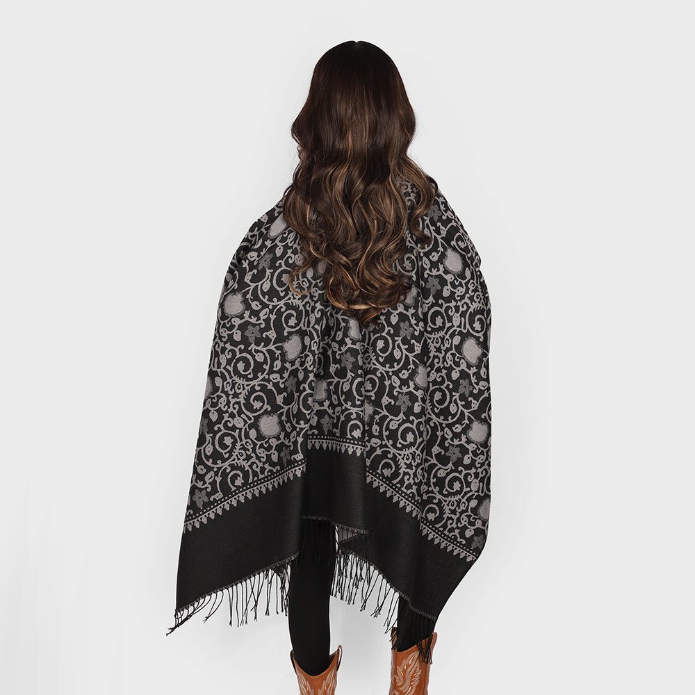 Damen Jacquard-Ruana mit ornamentalem Bordürenmuster und Fransensaum Drune