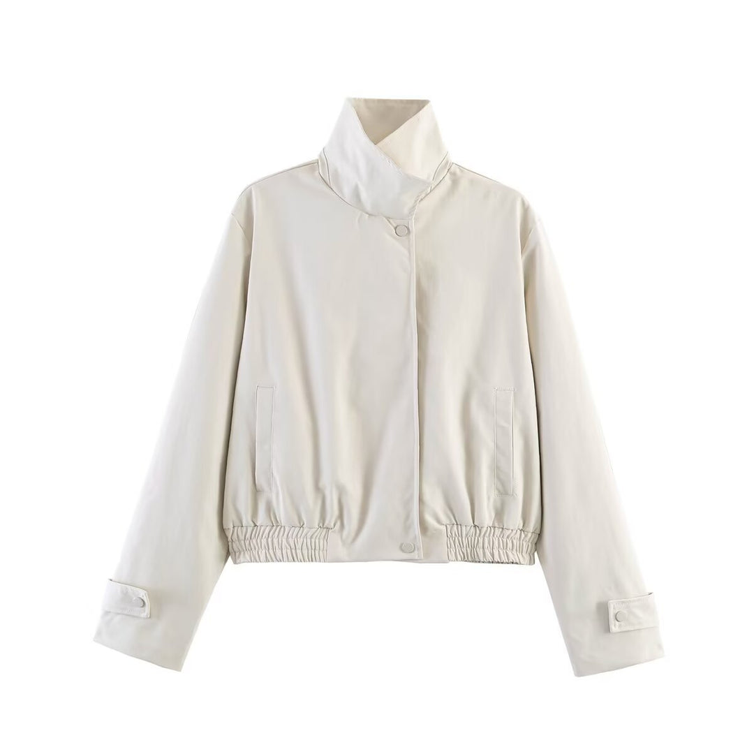 Damen Kurz geschnittene minimalistische Blousonjacke aus weichem Vegan‑Leder mit Umlegekragen und elastischem Saum Drune