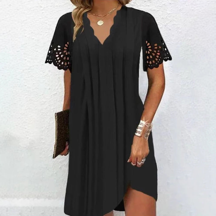 Damen nan leichtes Sommerkleid mit gezacktem V-Ausschnitt Ajourärmeln und geschwungenem Saum Drune