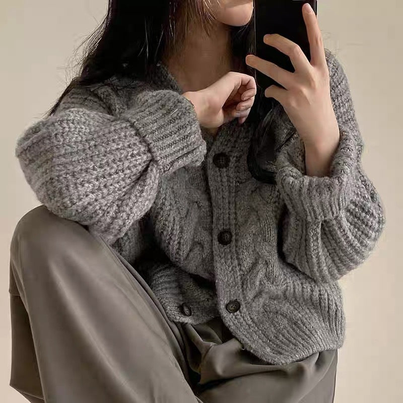 Damen kuschelige Strickjacke mit Zopfmuster und elastischen Ärmeln Drune