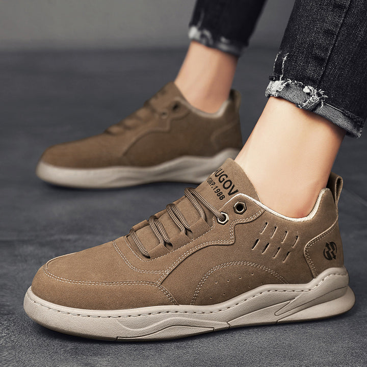Herren urbaner Veloursleder-Optik City-Sneaker mit gelochter Seitenbelüftung und ergonomischer Plateaulaufsohle Drune