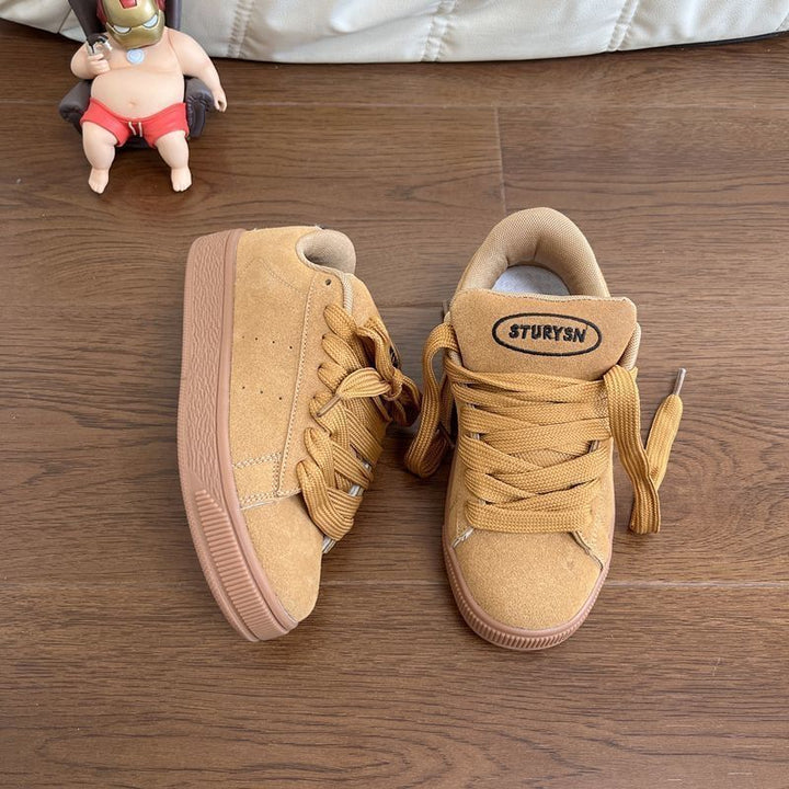 Damen Sneakers aus qualitativ hochwertigem Wildleder mit bequemer Schnürung Drune