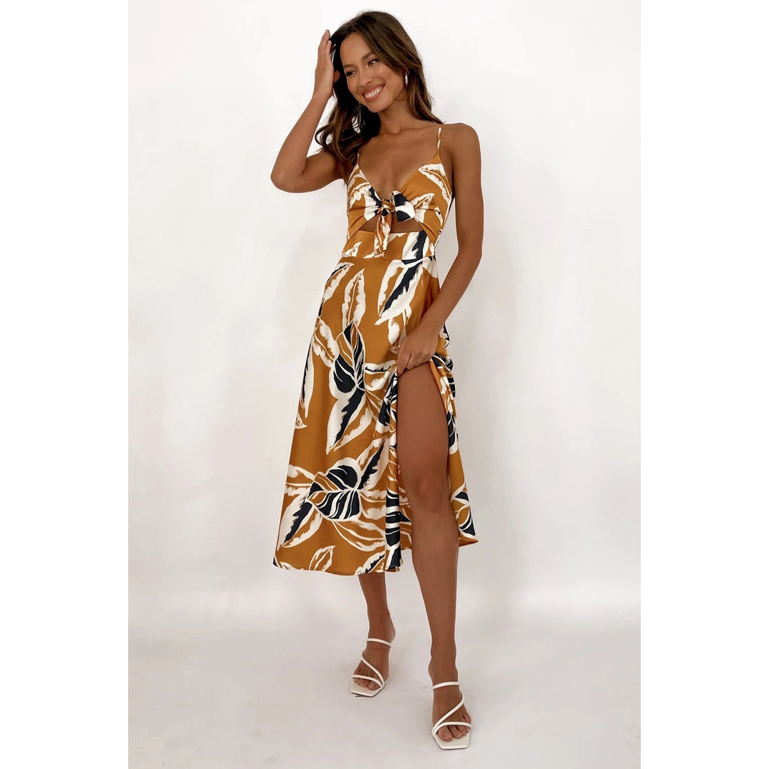 Damen Wickelkleid mit floralem Print und verspielt schwingendem Saum Drune