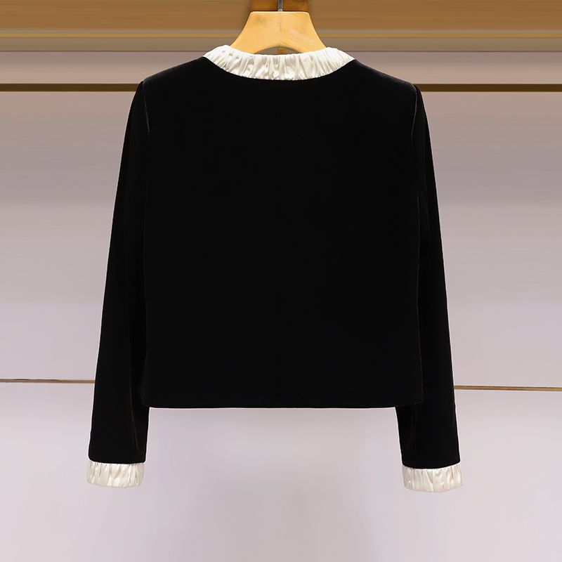 Damen Kurzjacke mit eleganter Rüsche Drune