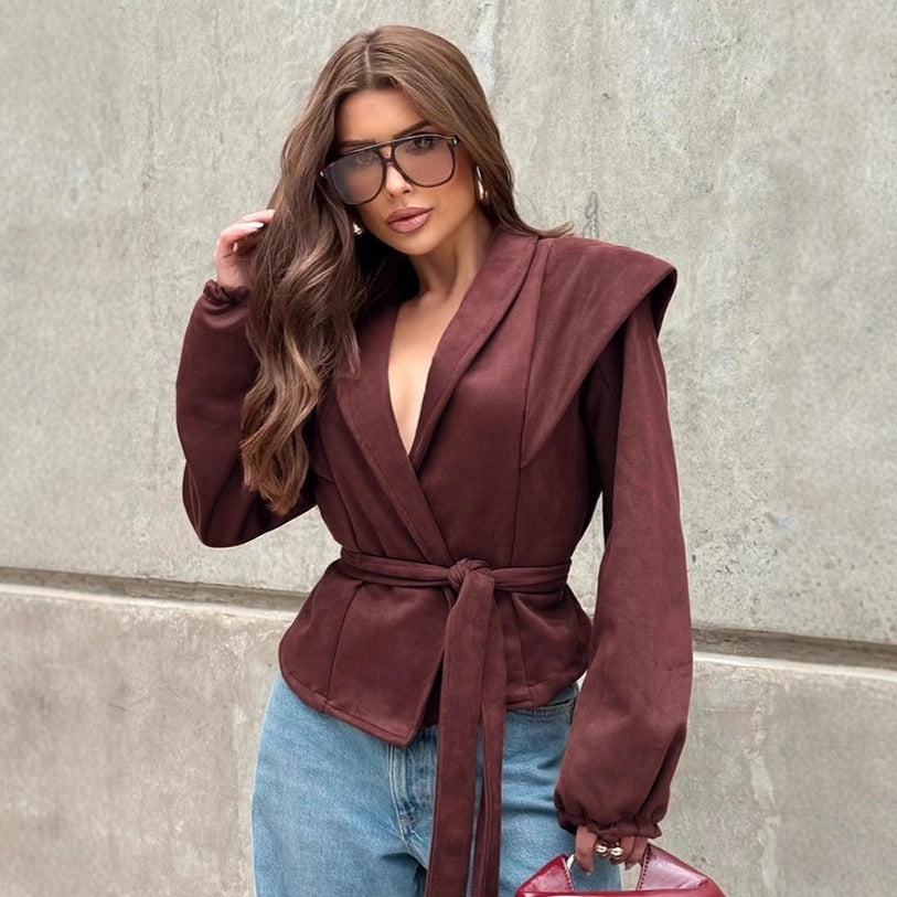 Damen Kunstlederjacke mit übergroßen Ärmeln und taillierter Silhouette Drune