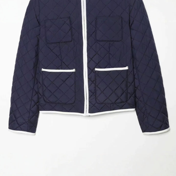 Damen Kurz gesteppte Jacke mit Rundhals, Kontrastpaspel und aufgesetzten Taschen Drune