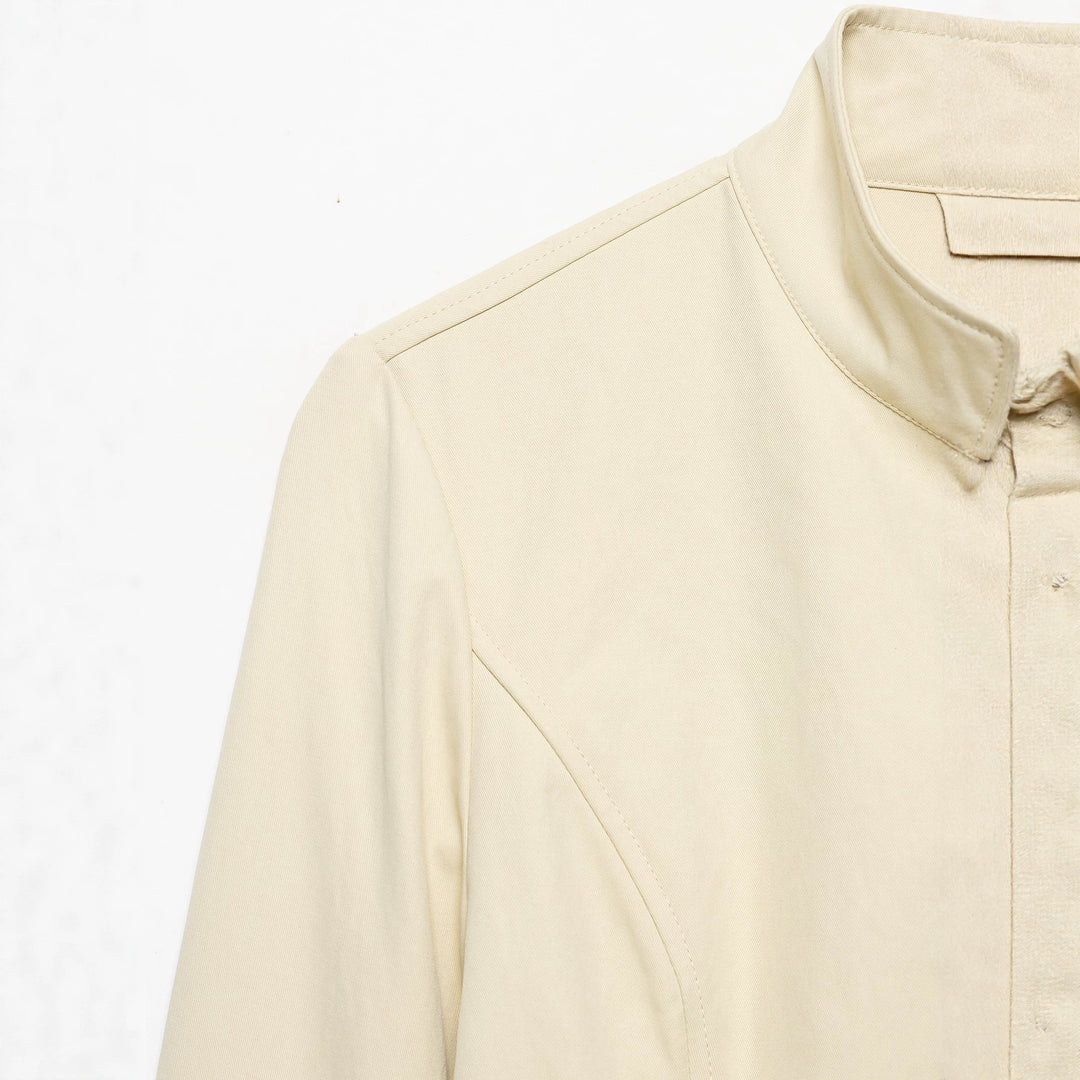 Damen Kurzblazer mit asymmetrischer Knopfleiste und hohem Stehkragen Drune