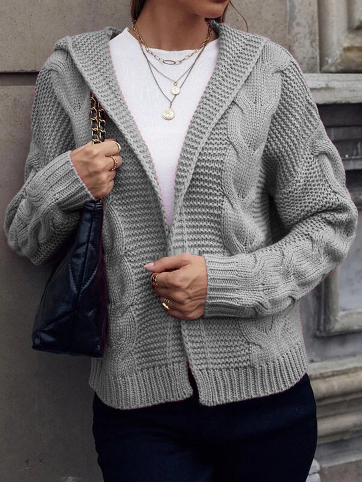 Damen Grobstrickjacke mit Kapuze und Zopfmuster Drune