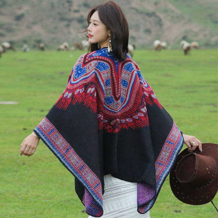 Damen Oversize-Poncho im Ethno-Jacquard mit V-Ausschnitt und strukturiertem Saum Drune