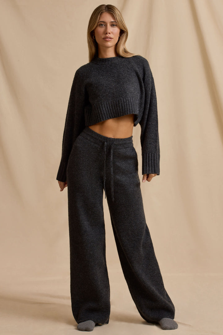 Damen gemütliches Strick-Set mit cropped Pullover und weiten Hosen Drune