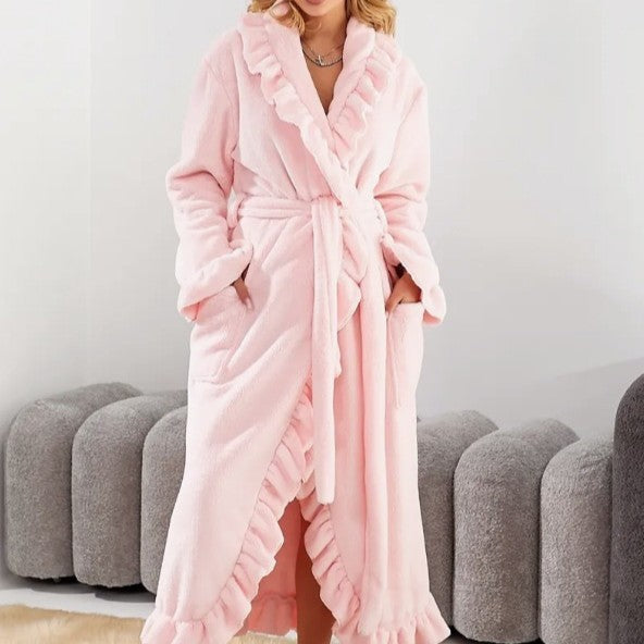 Damen nan luxuriöser Morgenmantel mit Rüschenkragen, extra-langer Schnitt und Bindegürtel Drune