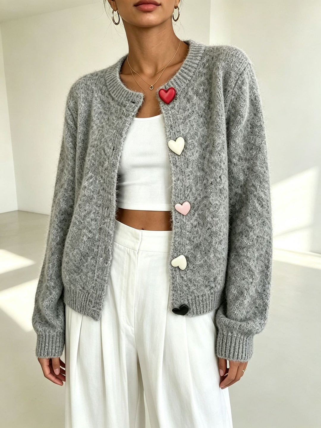 Damen Flauschiger Kurzcardigan mit Herz‑Knopfleiste und Raglanärmeln Drune