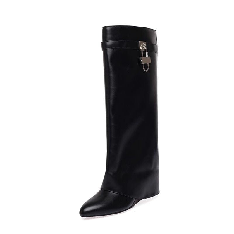 Damen kniehohe spitze Lederstiefel mit dekorativem Schnallen- und Schlossdetail Drune