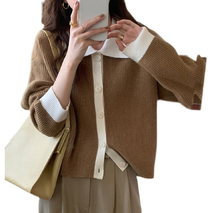 Damen gemusterter Strickjacke mit schickem Kragen und dekorativen Knöpfen Drune