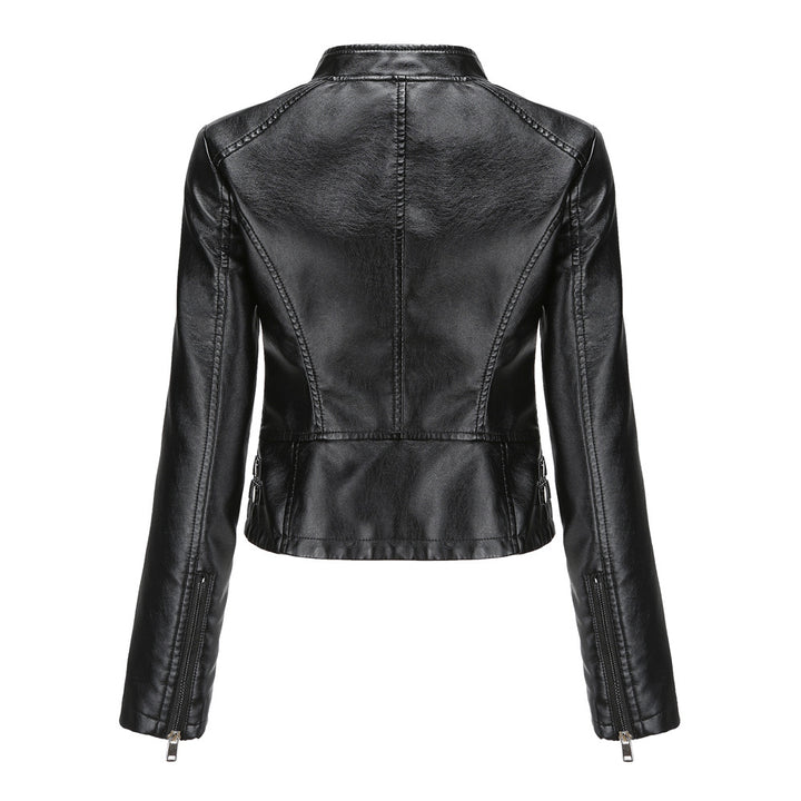 Damen nan kurze taillierte Kunstlederjacke mit Nietenbesatz und Stehkragen Drune