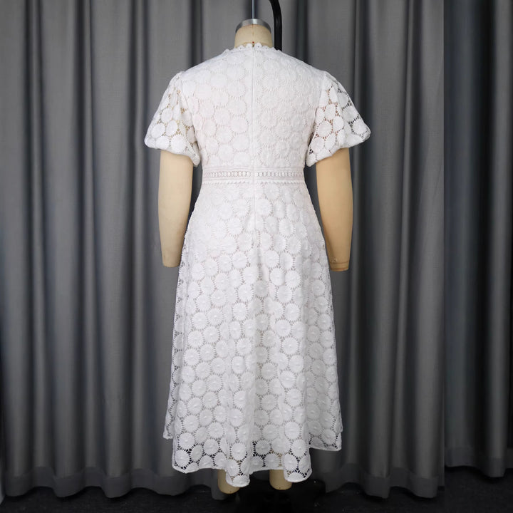 Damen Midi-Kleid mit eleganter Spitzenapplikation und Puffärmeln Drune