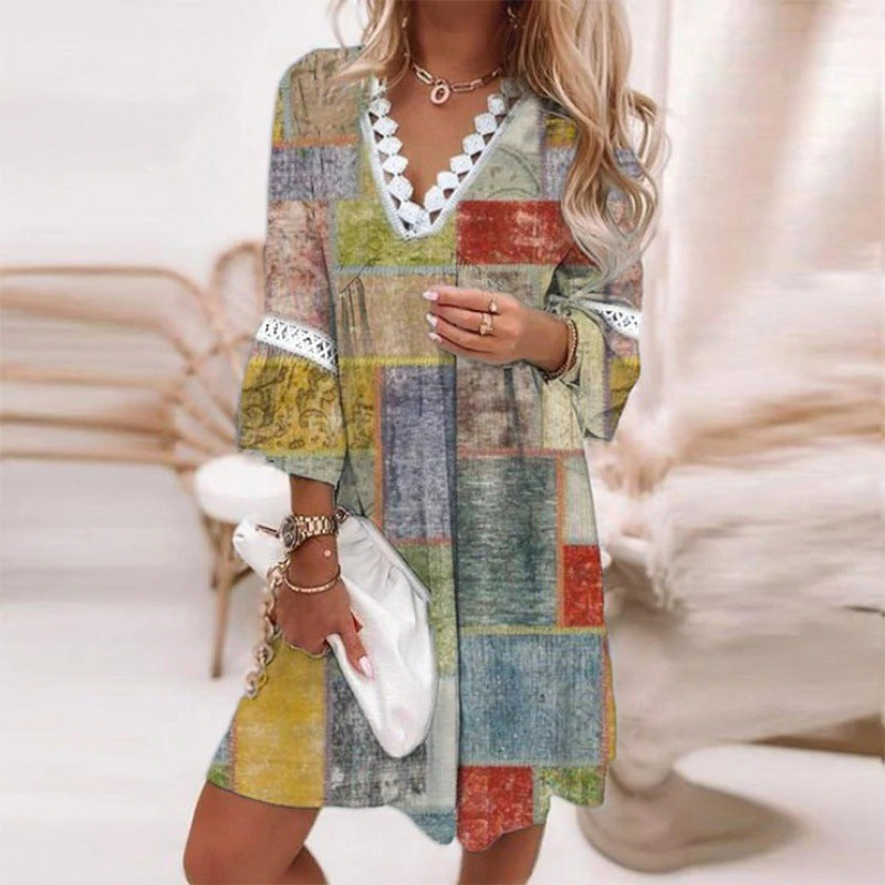 Damen Blumiges Tunika-Kleid mit Spitzenakzenten Drune