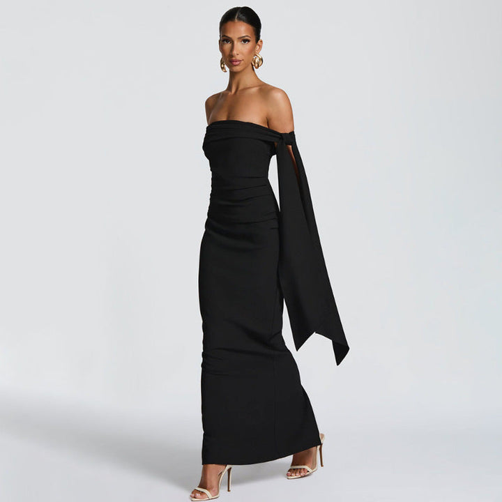 Damen Elegantes Abendkleid mit Off-Shoulder-Design und Fließendem Cape Drune