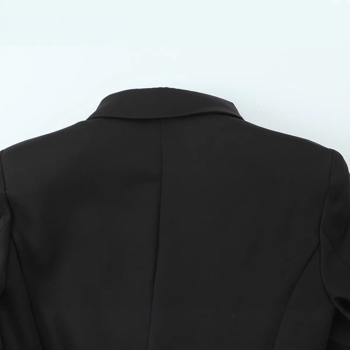 Damen Eleganter taillierter Blazer mit bezogenen Knöpfen und Pattentaschen Drune