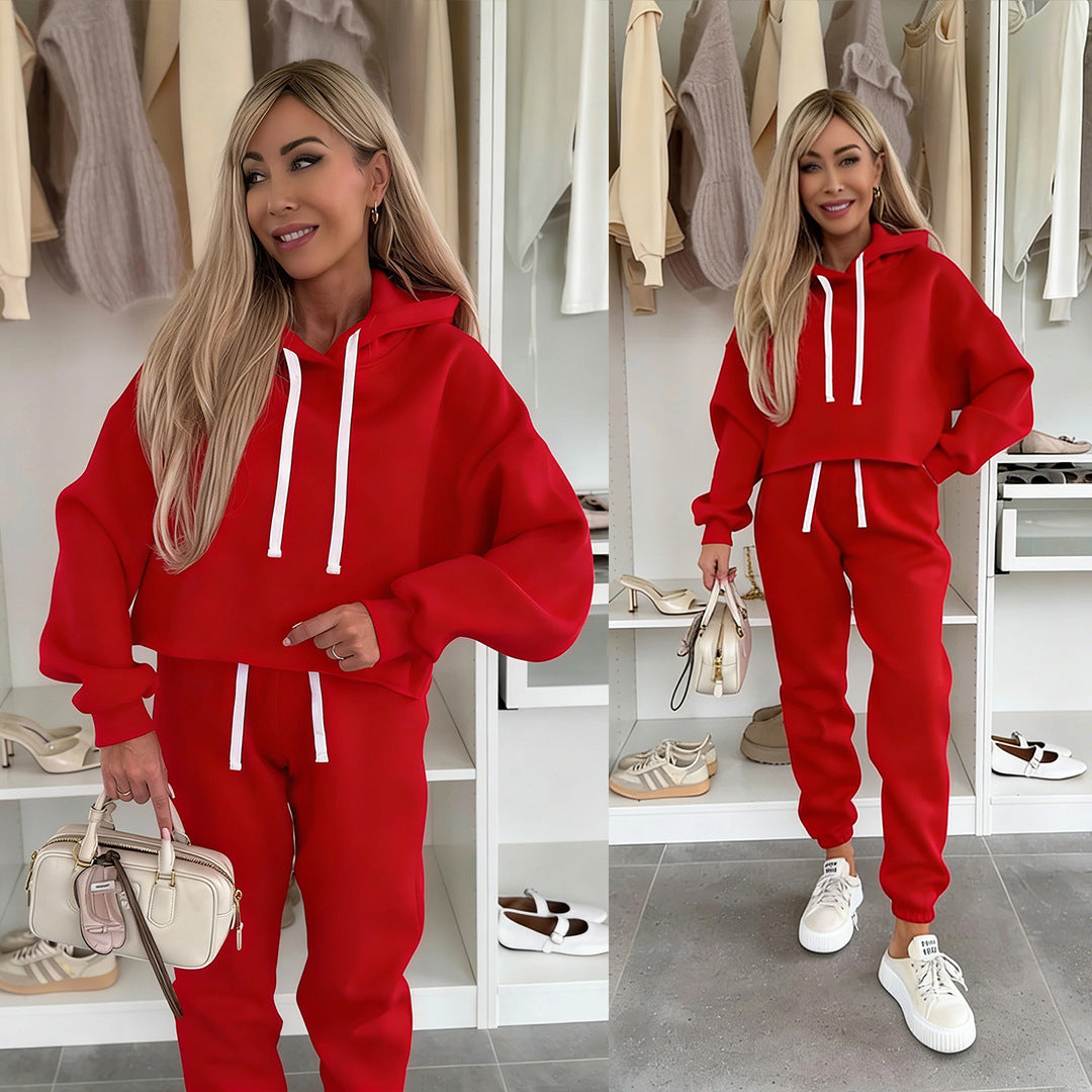 Damen Lässiges und trendiges Jogging-Set mit cropped Hoodie und bequemen Hosen Drune