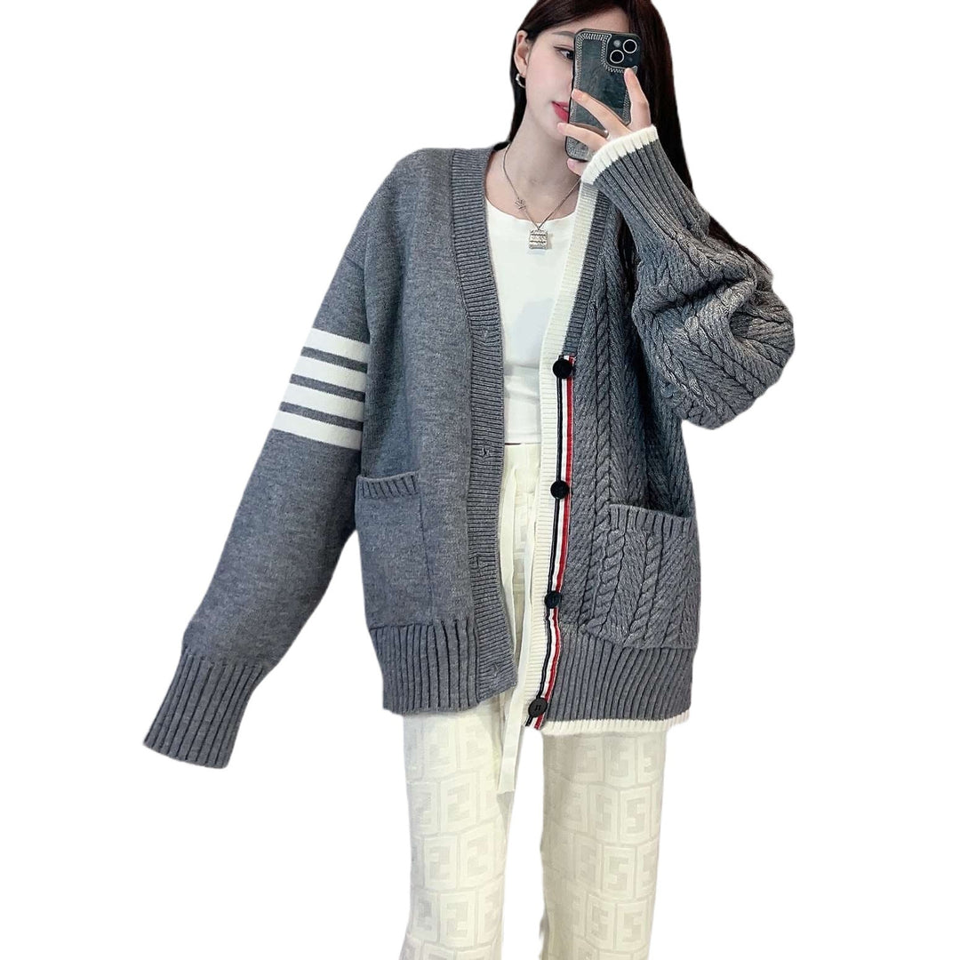 Damen Grobstrickjacke mit Kabelmuster und großzügigen Taschen Drune