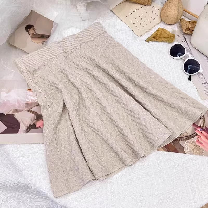 Damen Plissierter Strickrock mit Zopfmuster Drune