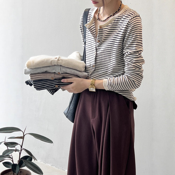 Damen Langarmshirt mit maritimem Streifenmuster und Knopfleiste Drune