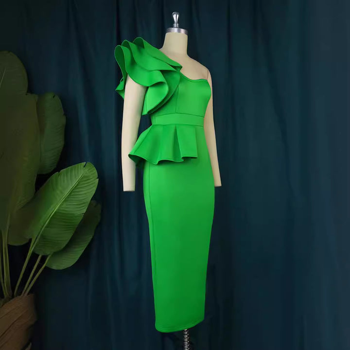 Damen Figurbetontes Kleid mit asymmetrischem Volant Drune