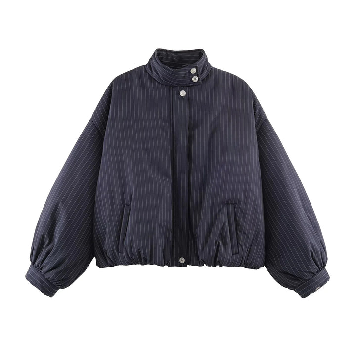 Damen nan oversized gesteppte Bomberjacke mit hohem Stehkragen und feinem Nadelstreifen Drune