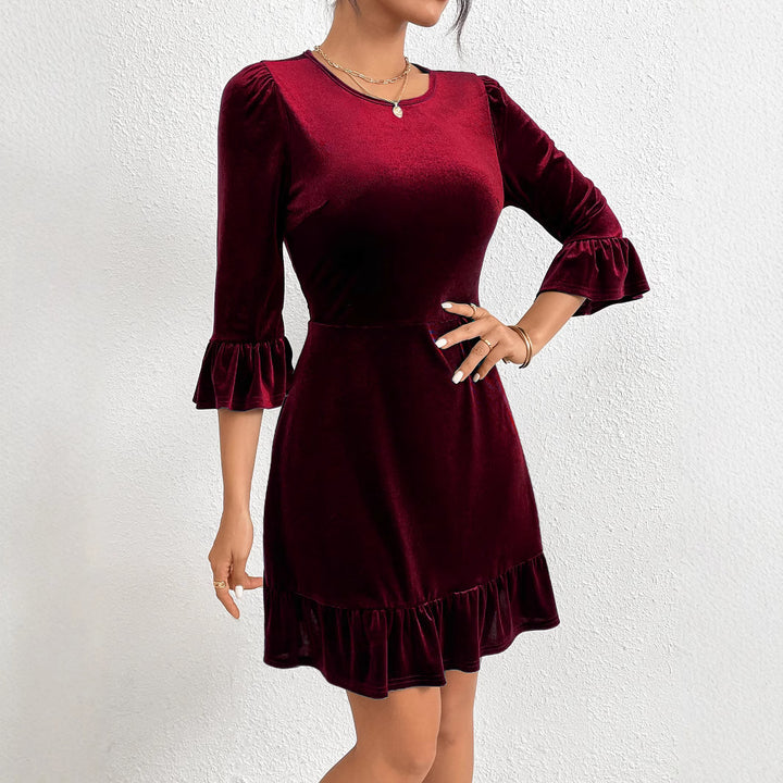 Damen Samt-Minikleid mit taillierter Korsagenlinie, gerafften Volantärmeln und stufigem Saum Drune