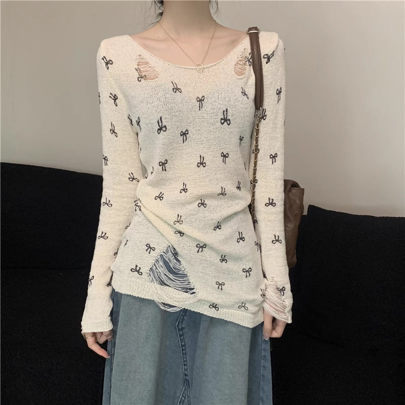 Damen Langarmshirt mit modischen Rissen und verspieltem Motiv Drune