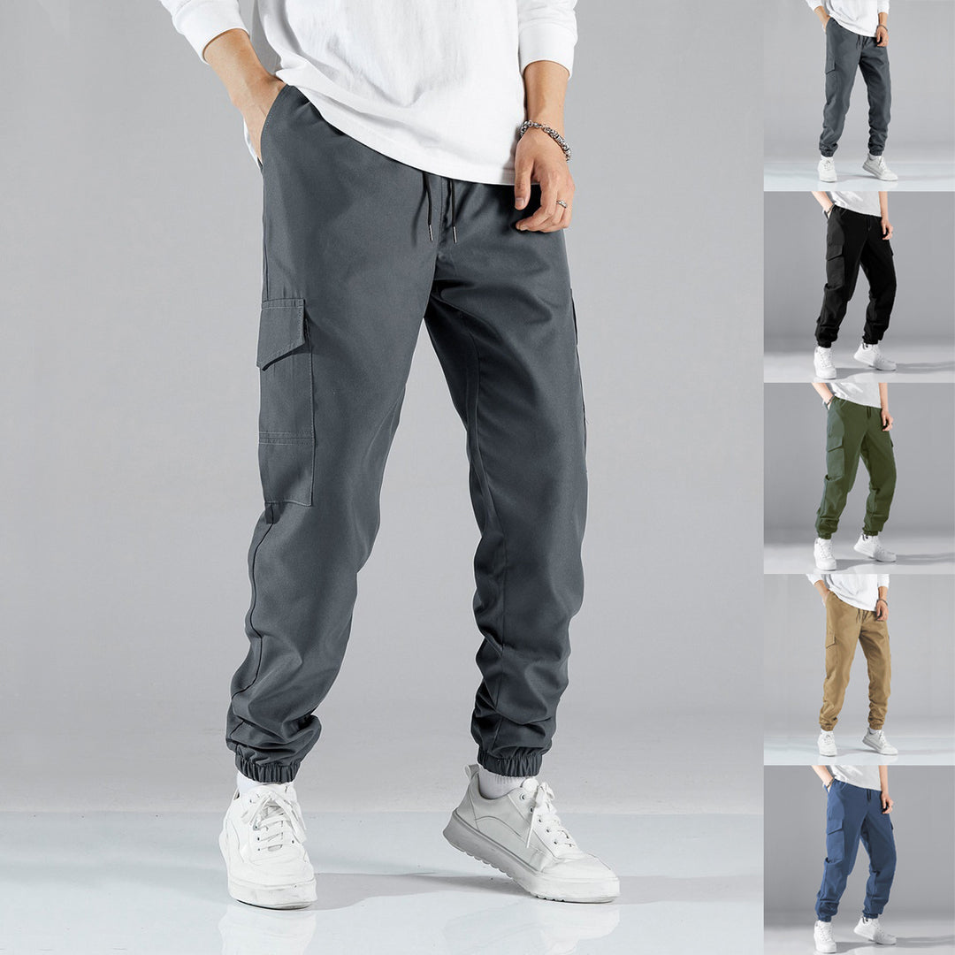 Herren nan Cargo-Jogginghose mit elastischem Tunnelzugbund und aufgesetzten Klappentaschen Drune
