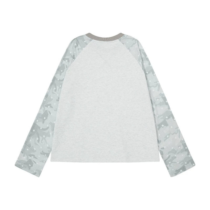 Damen Langarmshirt mit Raglanärmeln, Camouflage-Print und Herz-Initiale Drune