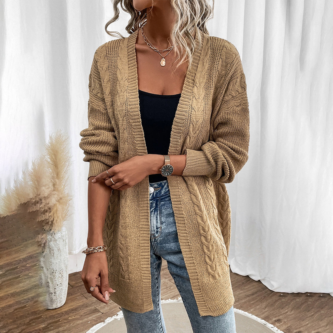 Damen Grobstrick Cardigan mit elegantem Zopfmuster und modernen Akzenten Drune